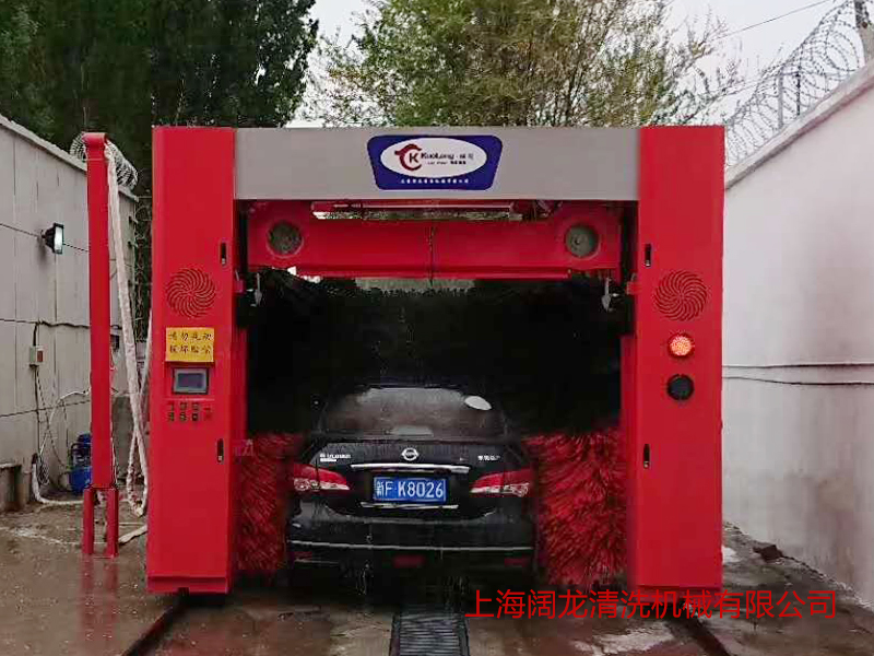 新疆伊犁中国石化加油站5VF洗车机安装调试完毕